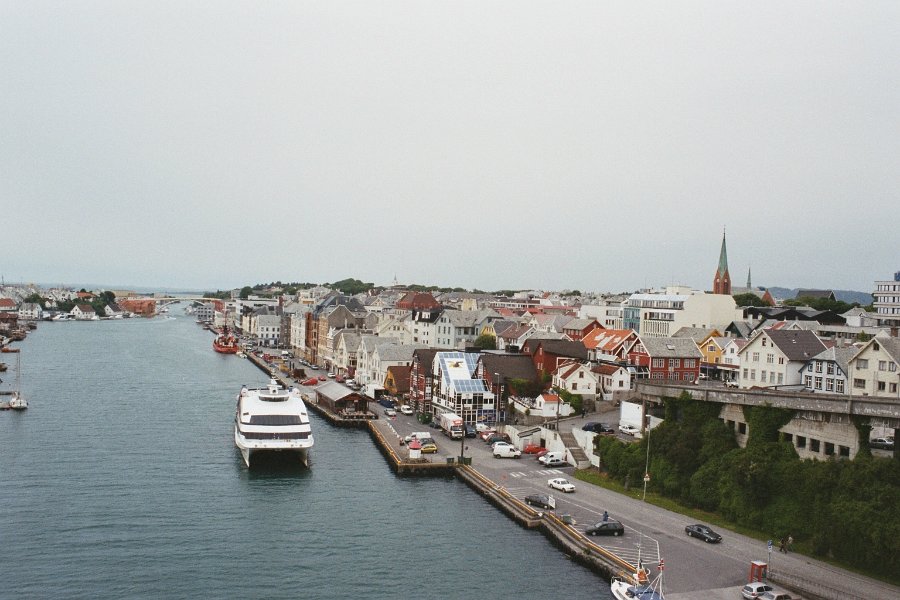 2003060333 haugesund